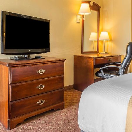 Quality Inn Calera Eksteriør bilde