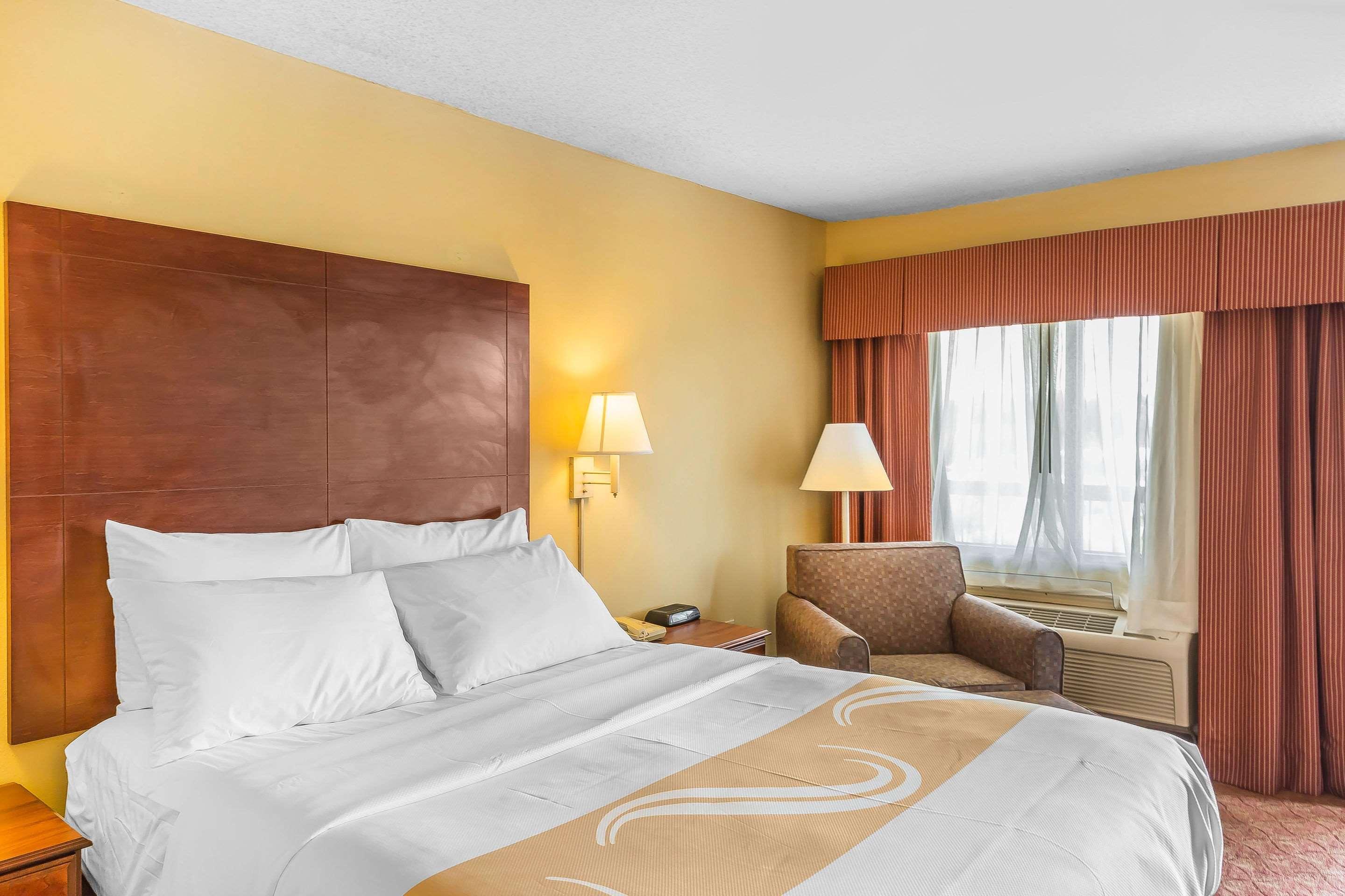 Quality Inn Calera Eksteriør bilde